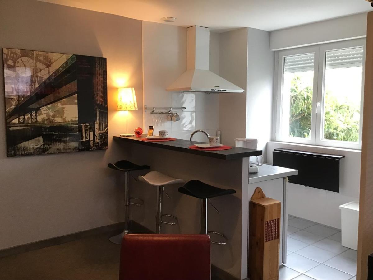 La Tour Des Quatre Chemins Apartman Gramat Kültér fotó