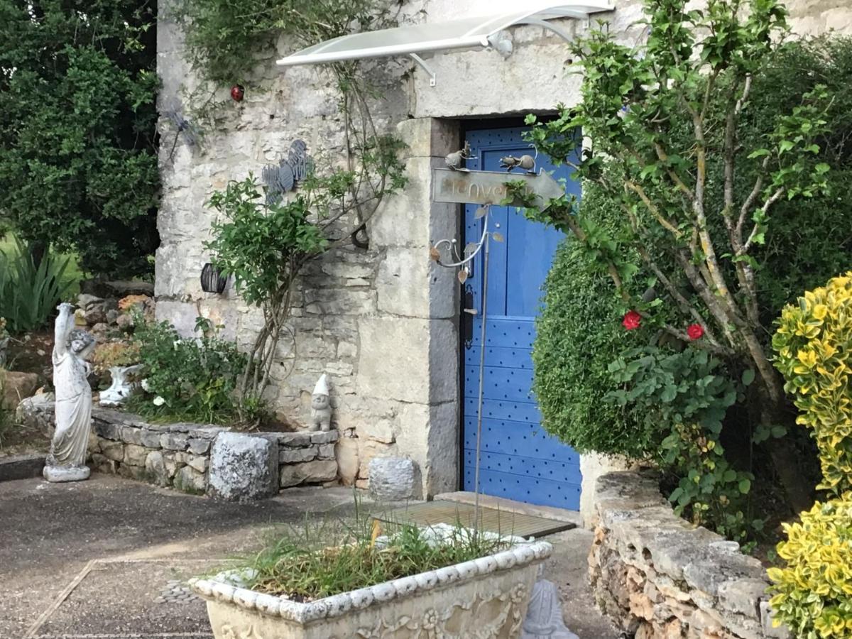 La Tour Des Quatre Chemins Apartman Gramat Kültér fotó
