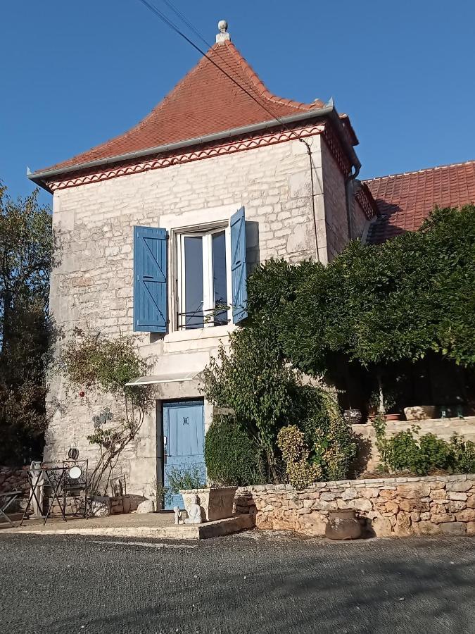 La Tour Des Quatre Chemins Apartman Gramat Kültér fotó
