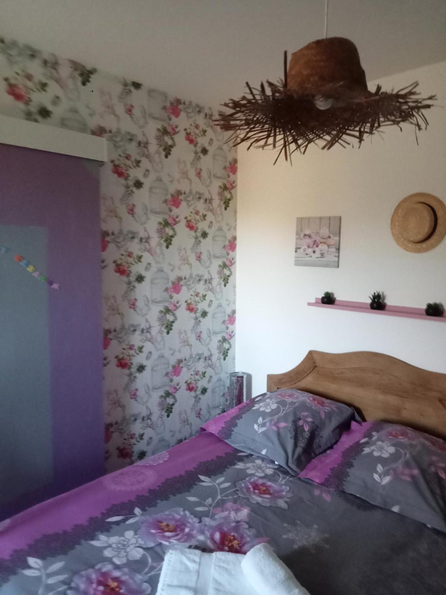 La Tour Des Quatre Chemins Apartman Gramat Kültér fotó